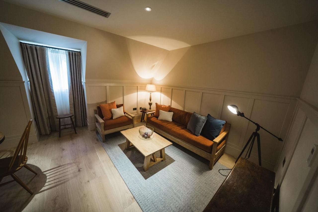 Highfield Park Hotel Hook  Bagian luar foto