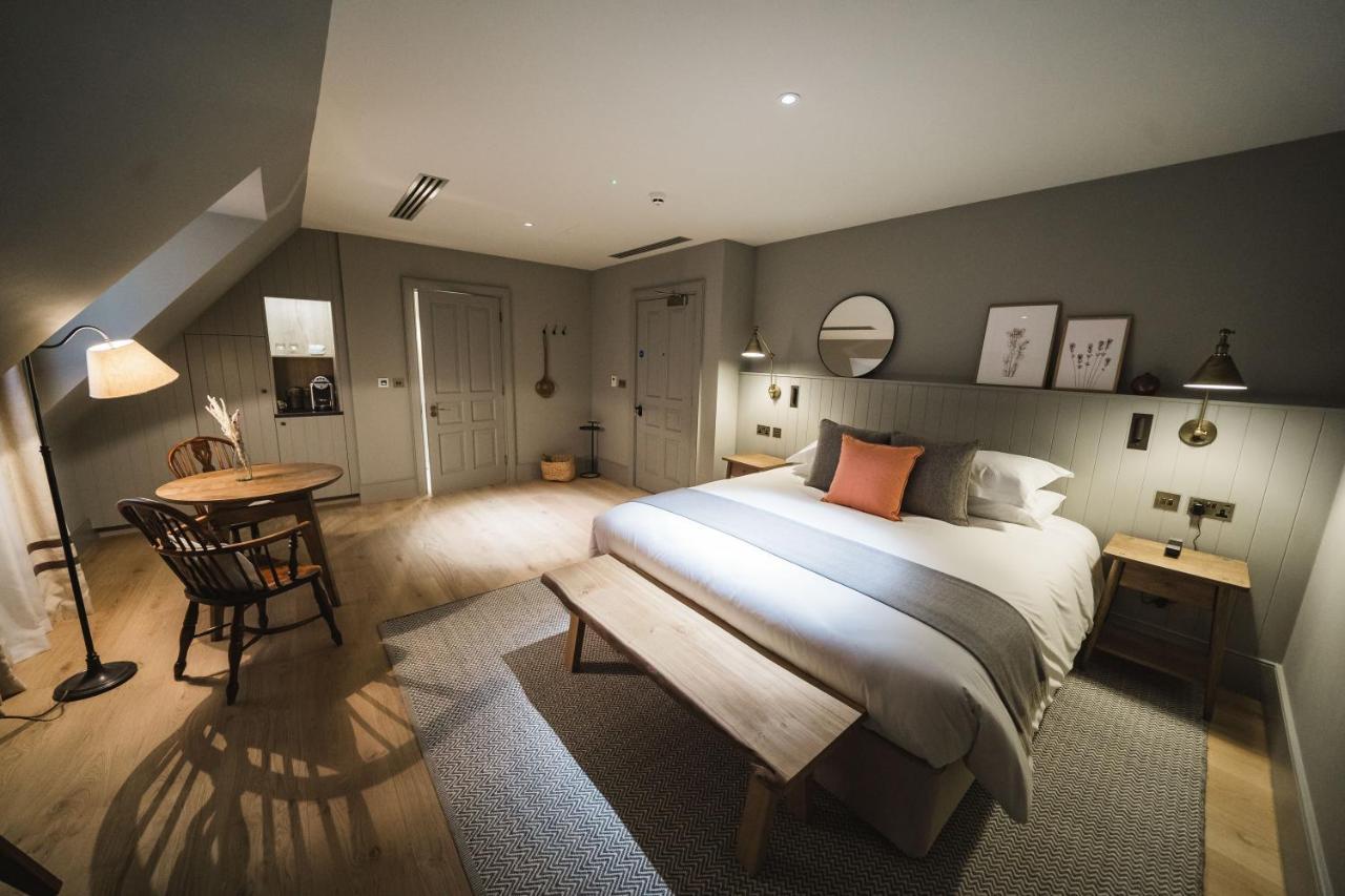 Highfield Park Hotel Hook  Bagian luar foto