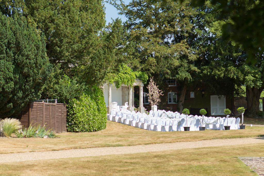 Highfield Park Hotel Hook  Bagian luar foto