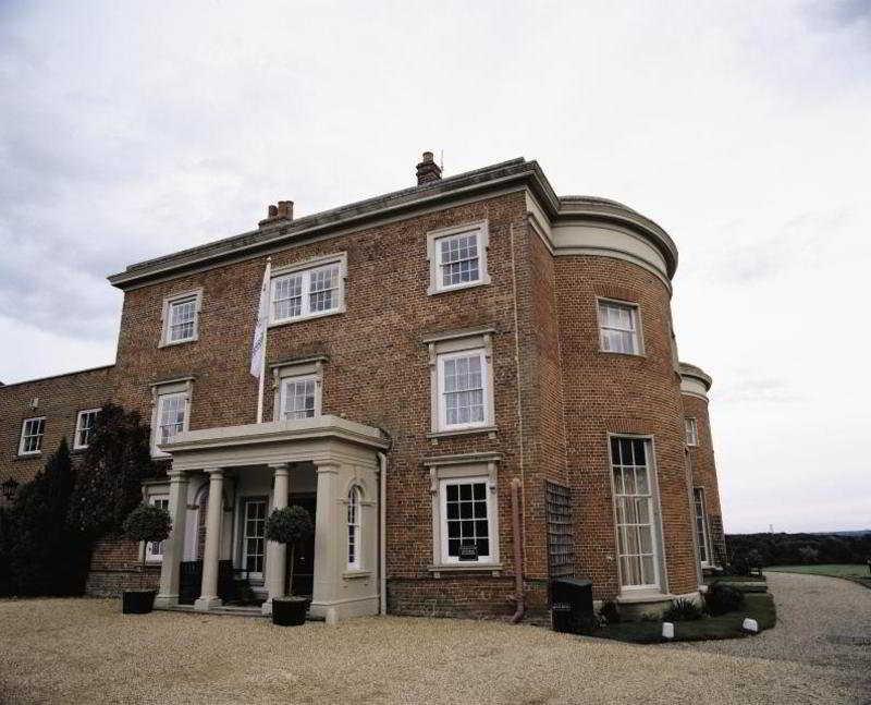 Highfield Park Hotel Hook  Bagian luar foto