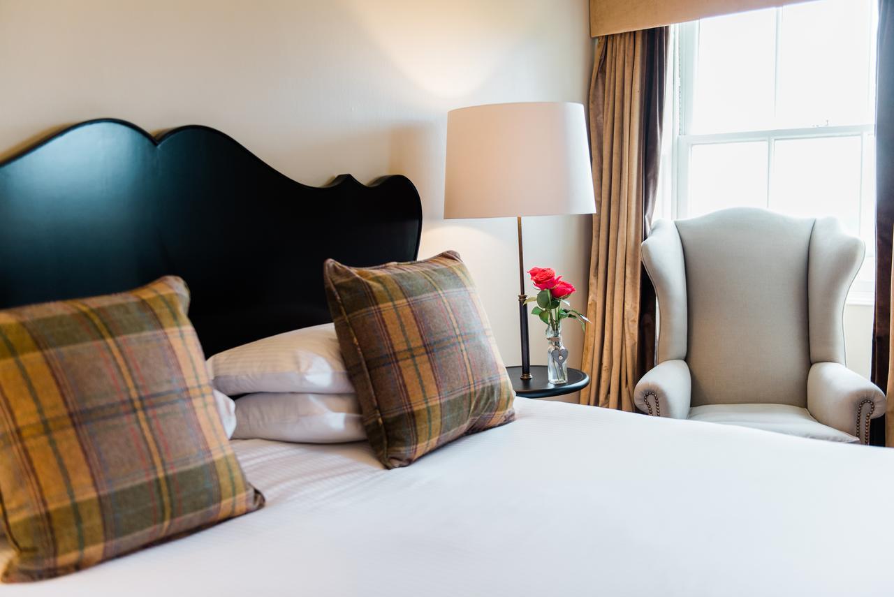 Highfield Park Hotel Hook  Bagian luar foto